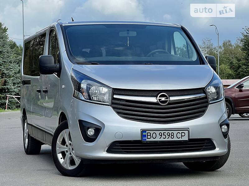 Мінівен Opel Vivaro 2016 в Тернополі