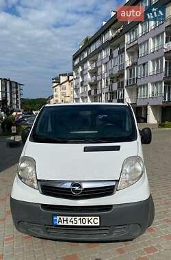 Минивэн Opel Vivaro 2007 в Ивано-Франковске