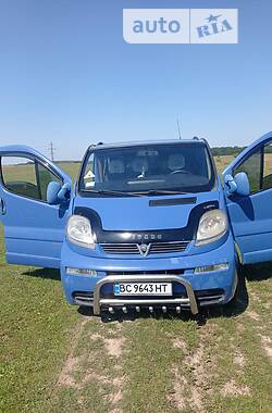 Минивэн Opel Vivaro 2003 в Львове