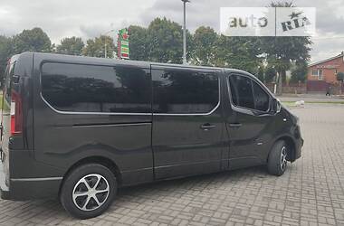 Минивэн Opel Vivaro 2015 в Житомире