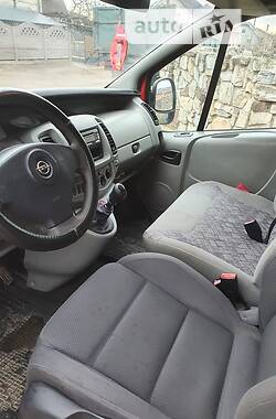 Мінівен Opel Vivaro 2002 в Івано-Франківську