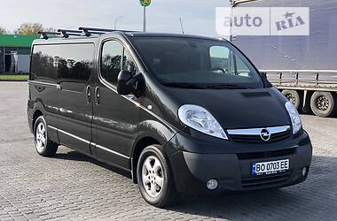 Грузовой фургон Opel Vivaro 2014 в 