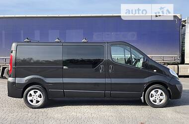 Грузовой фургон Opel Vivaro 2014 в 
