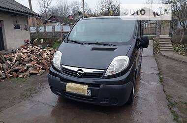 Минивэн Opel Vivaro 2008 в Ивано-Франковске