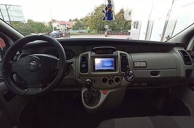 Мінівен Opel Vivaro 2005 в Рівному