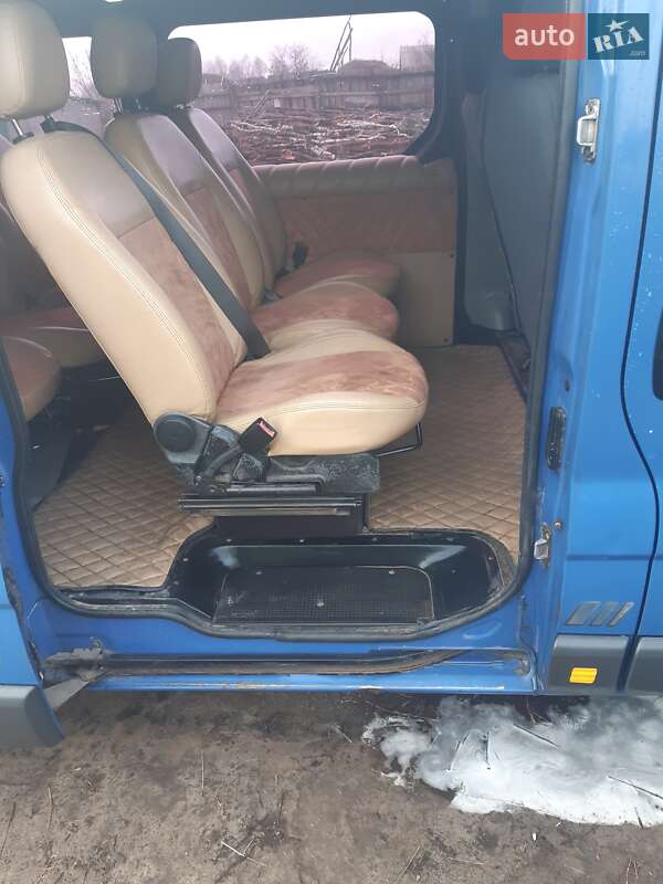 Мінівен Opel Vivaro 2003 в Любешові фото 5 Мінівен Opel Vivaro 2003 в Любешові