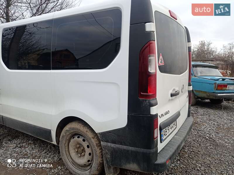 Мінівен Opel Vivaro 2016 в Вінниці