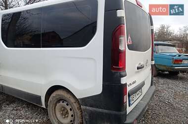 Минивэн Opel Vivaro 2016 в 