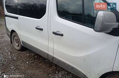 Минивэн Opel Vivaro 2016 в 