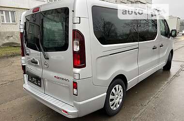 Мінівен Opel Vivaro 2017 в 