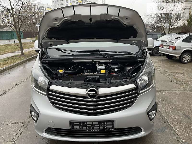 Мінівен Opel Vivaro 2017 в Києві