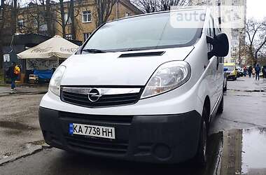 Минивэн Opel Vivaro 2012 в Славянске