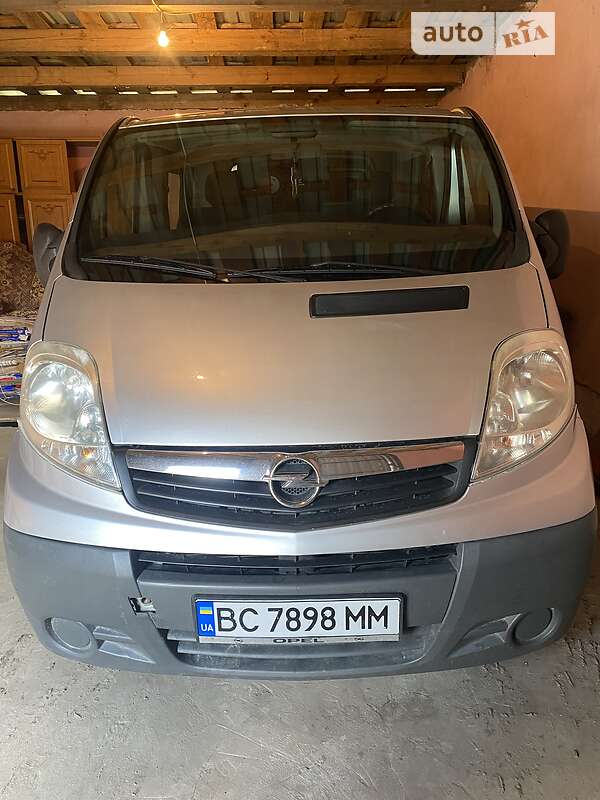 Opel Vivaro 2010