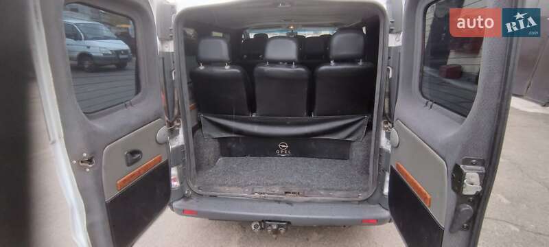 Минивэн Opel Vivaro 2005 в Смеле