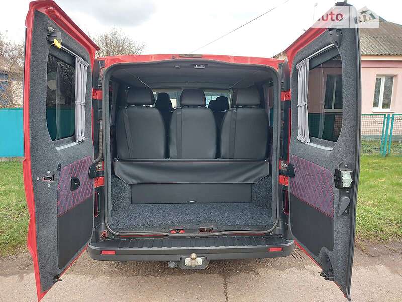 Мінівен Opel Vivaro 2017 в Кропивницькому