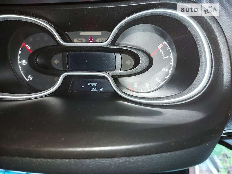 Мінівен Opel Vivaro 2017 в Кропивницькому