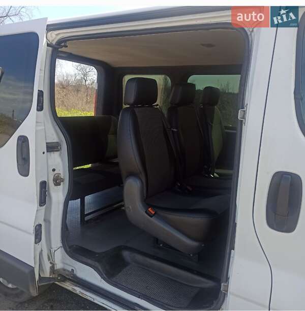 Минивэн Opel Vivaro 2009 в Белгороде-Днестровском