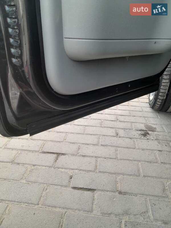 Минивэн Opel Vivaro 2007 в Городенке