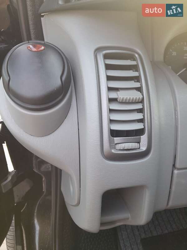 Минивэн Opel Vivaro 2007 в Городенке