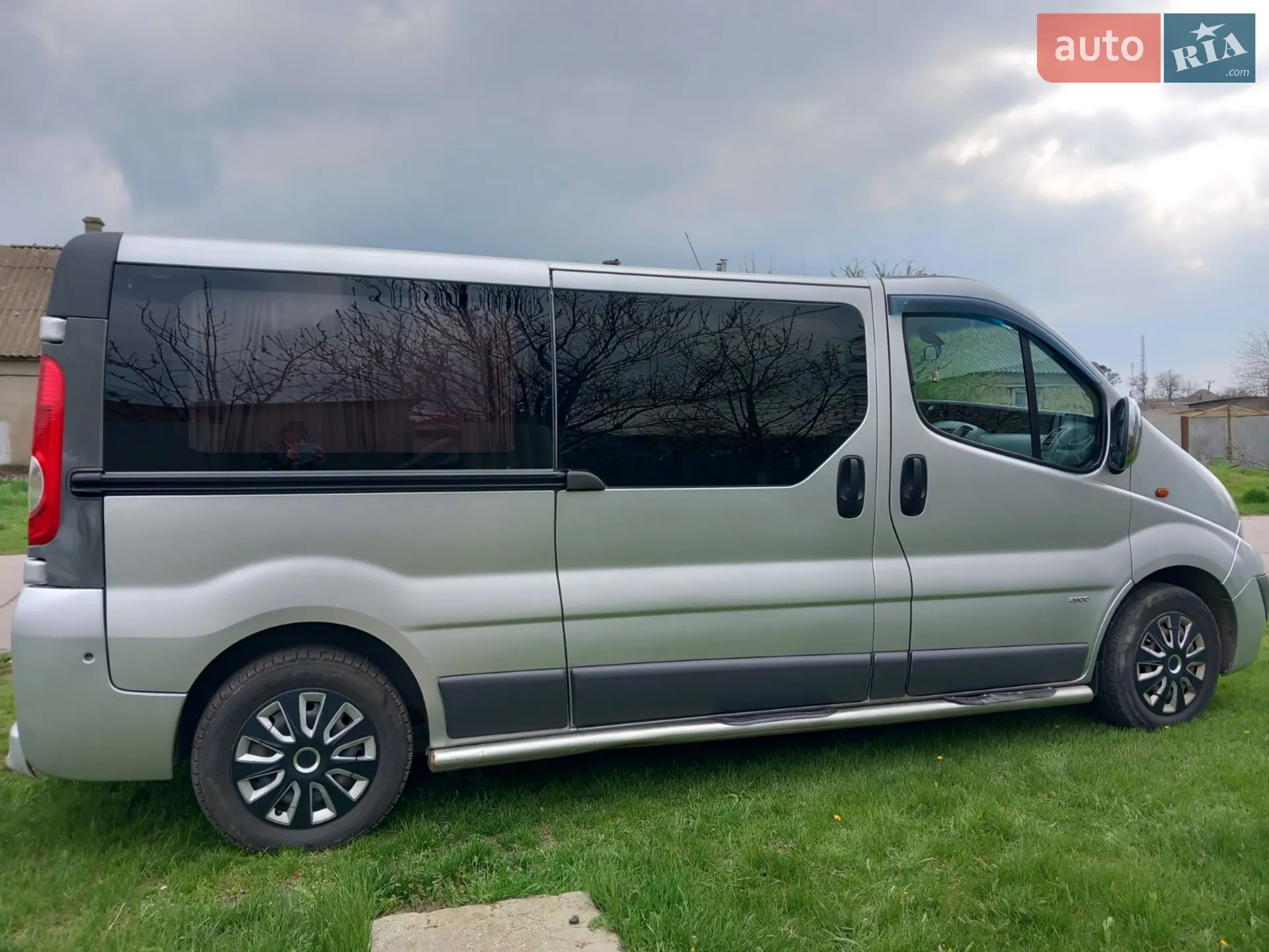 2010 Opel Vivaro - мініатюра 3
