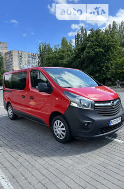 Мінівен Opel Vivaro 2015 в Одесі