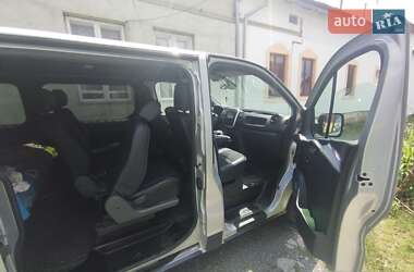 Мінівен Opel Vivaro 2015 в 