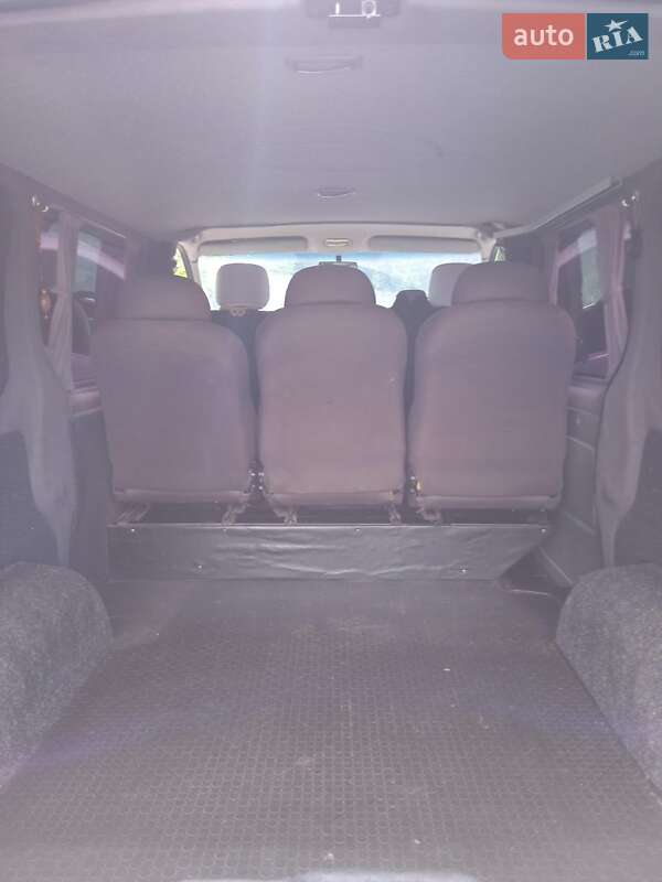 Мінівен Opel Vivaro 2007 в Звягелі