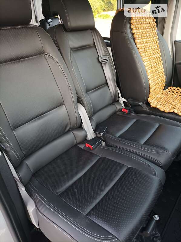 Мінівен Opel Vivaro 2019 в Києві