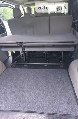 Минивэн Opel Vivaro 2010 в 