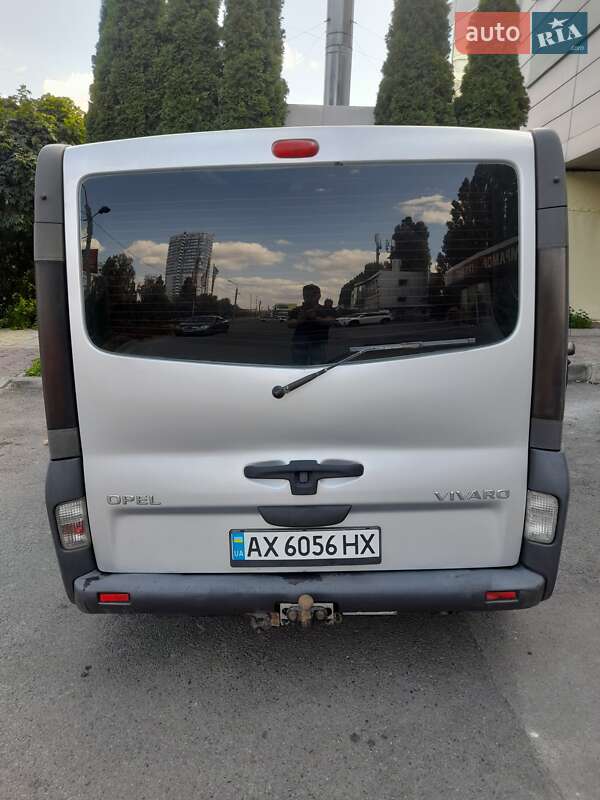 Минивэн Opel Vivaro 2004 в Харькове