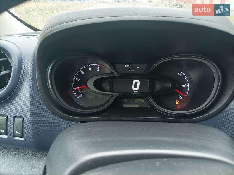 Мінівен Opel Vivaro 2018 в Дубні фото 38 Мінівен Opel Vivaro 2018 в Дубні