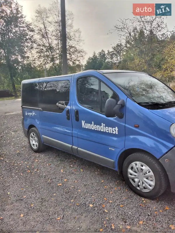 Opel Vivaro 2003