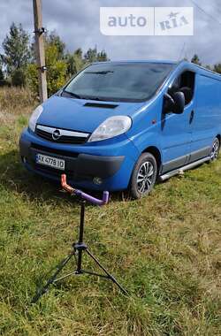 Opel Vivaro 2011