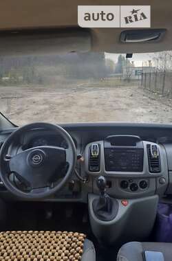 Мінівен Opel Vivaro 2006 в Чернігові