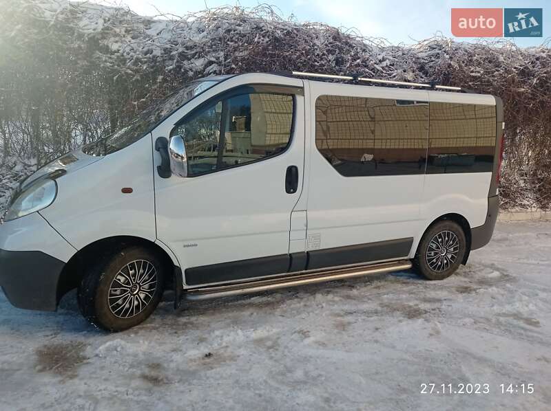 Минивэн Opel Vivaro 2007 в Кропивницком фото 3 Минивэн Opel Vivaro 2007 в Кропивницком