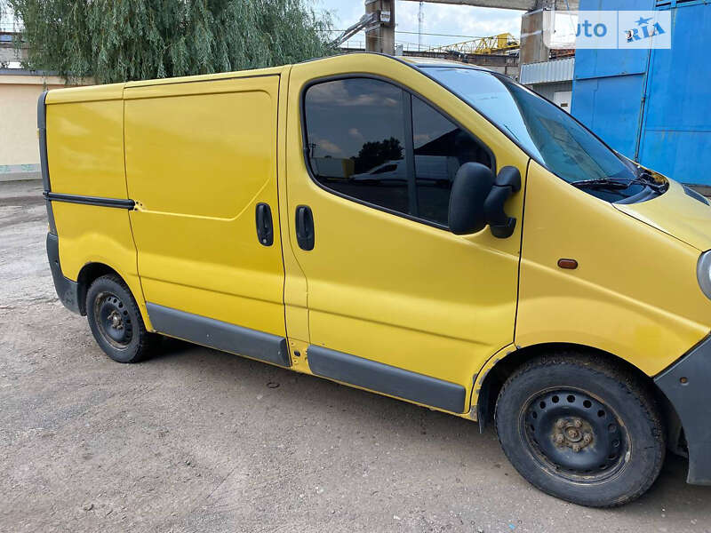 Грузовой фургон Opel Vivaro 2006 в Виннице