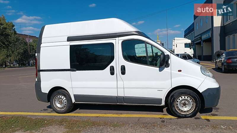 Минивэн Opel Vivaro 2009 в Конотопе