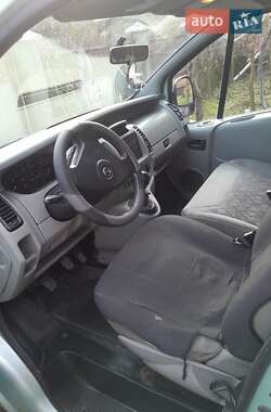 Минивэн Opel Vivaro 2002 в 