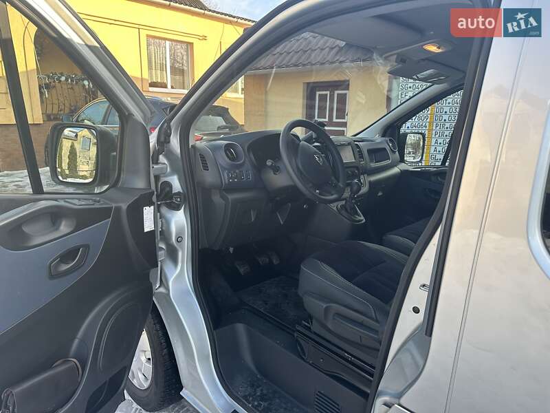 Мінівен Opel Vivaro 2018 в Тернополі