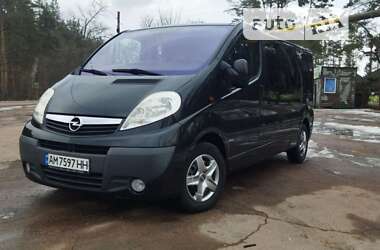 Opel Vivaro 2011