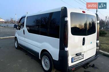 Мінівен Opel Vivaro 2004 в Одесі