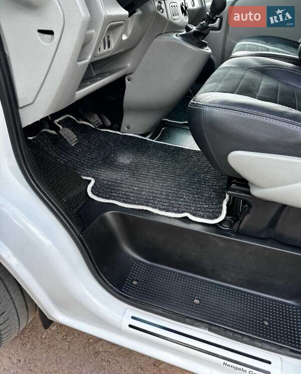 Грузопассажирский фургон Opel Vivaro 2014 в Ананьеве фото 42 Грузопассажирский фургон Opel Vivaro 2014 в Ананьеве