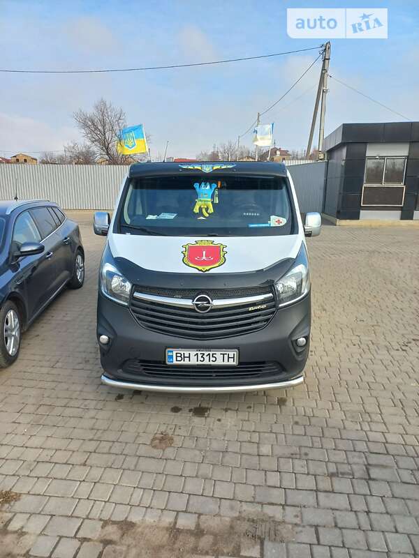 Минивэн Opel Vivaro 2016 в Одессе
