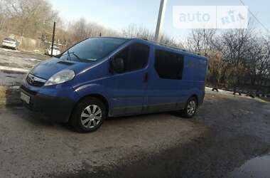 Opel Vivaro 2011