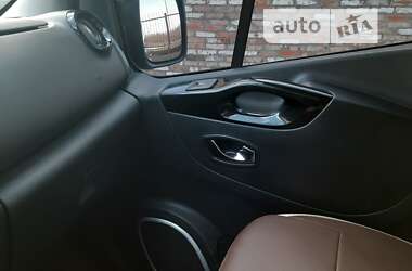 Вантажний фургон Opel Vivaro 2016 в 
