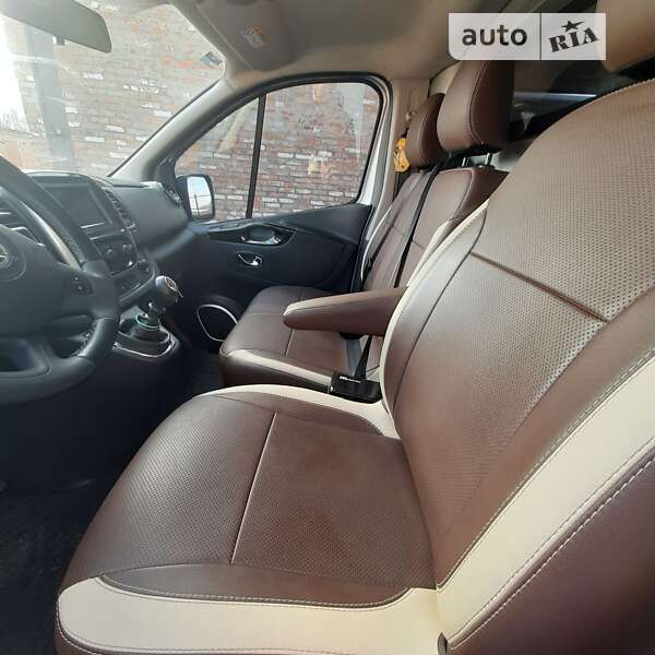 Вантажний фургон Opel Vivaro 2016 в Ніжині фото 21 Вантажний фургон Opel Vivaro 2016 в Ніжині