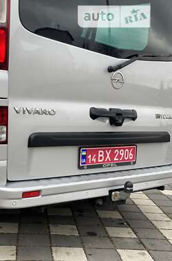 Мінівен Opel Vivaro 2017 в Моршині