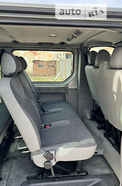 Минивэн Opel Vivaro 2013 в Львове