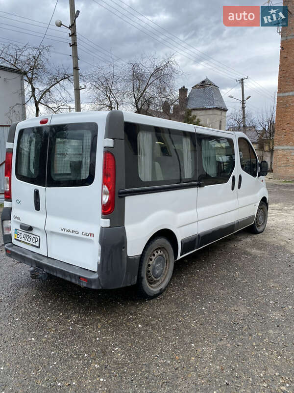 Мінівен Opel Vivaro 2006 в Львові фото 3 Мінівен Opel Vivaro 2006 в Львові
