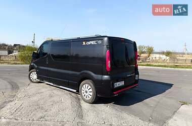 Мінівен Opel Vivaro 2010 в 